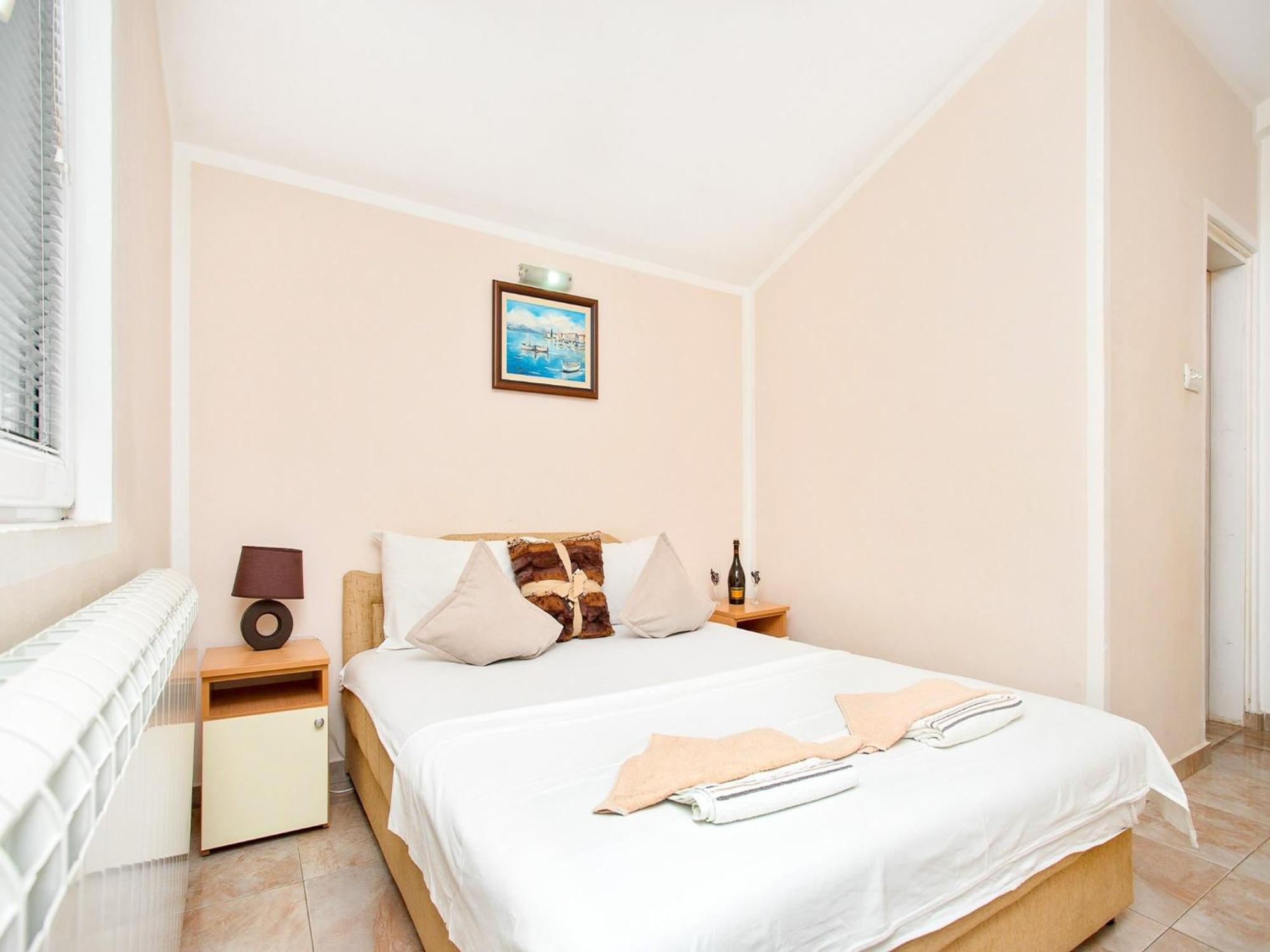Apartments Mik5 - Famous Beach Jaz بودفا المظهر الخارجي الصورة